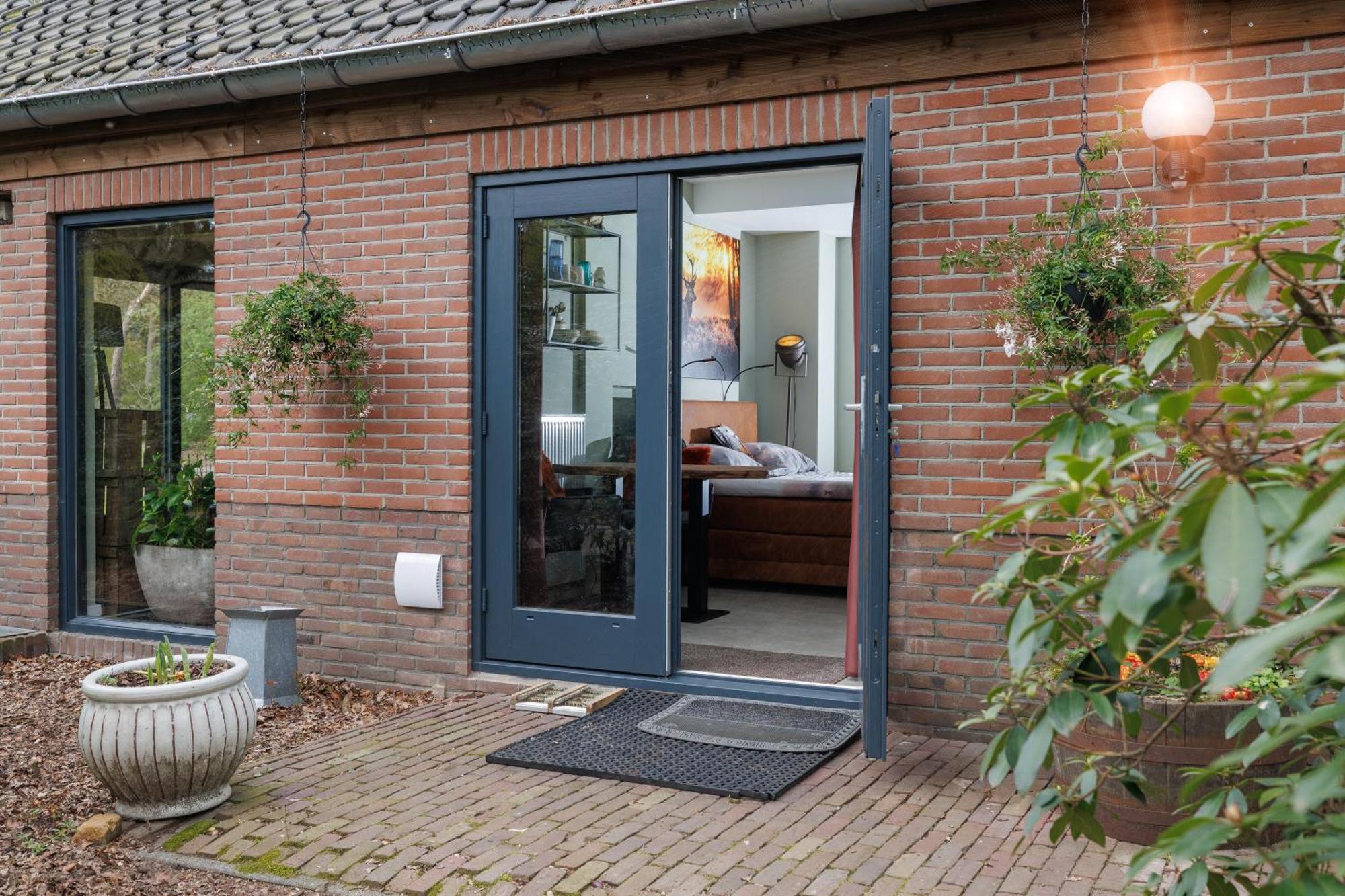 B&B Wicherumloo Wekerom Esterno foto
